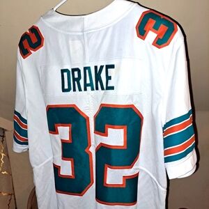 Nike Kenyan Drake Miami Dolphins #32 Football Sewn Jersey  NWT Size L Boys